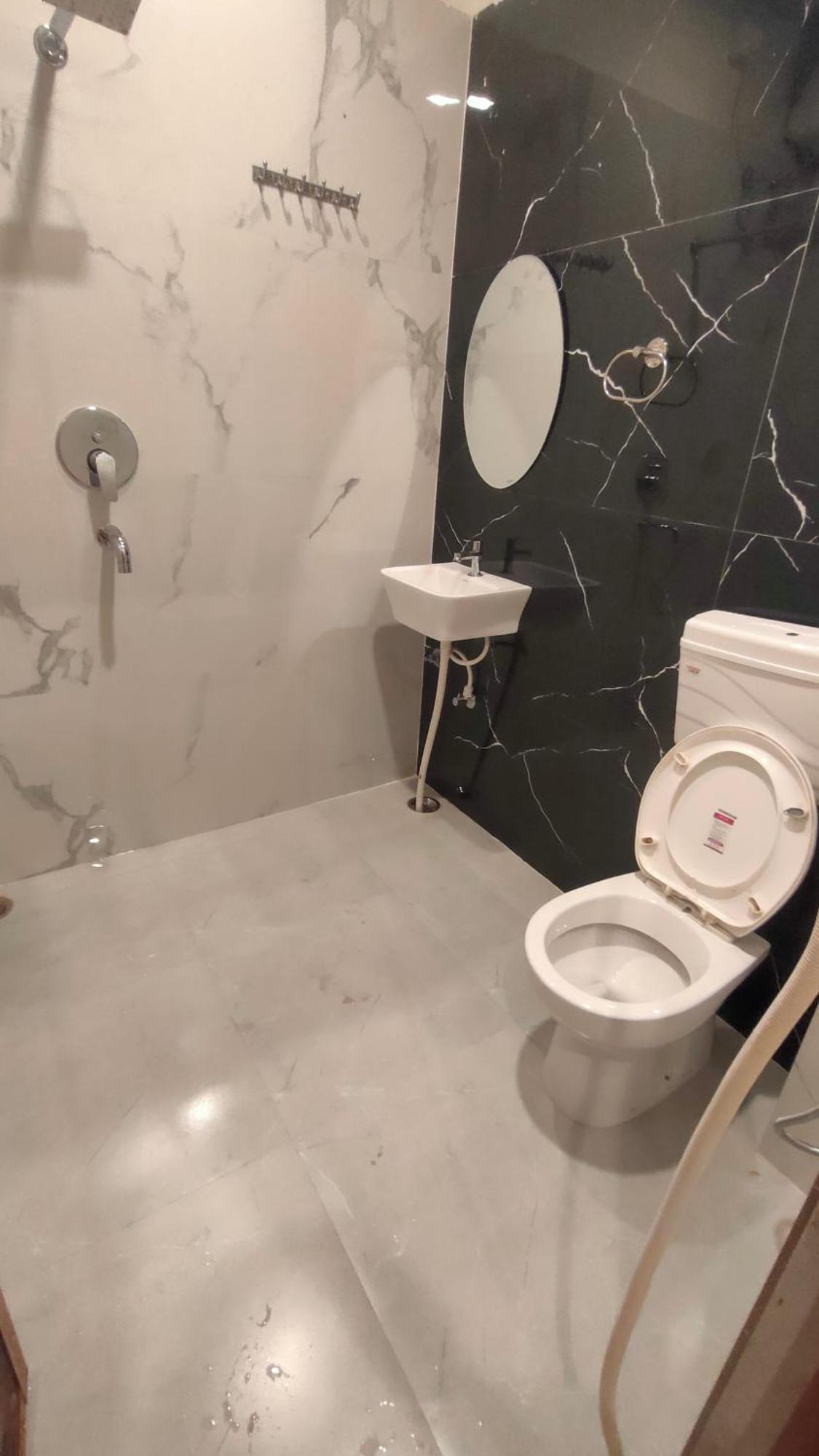 Sri Krishna Residency Hotel Varanasi Ngoại thất bức ảnh